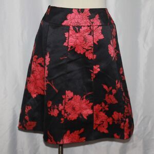 Clothing Co. By Notations Black & Red Floral A-Line Satin Short Skirt Size L
